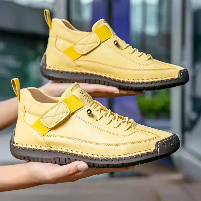 Saela | Orthopaedic Sneakers