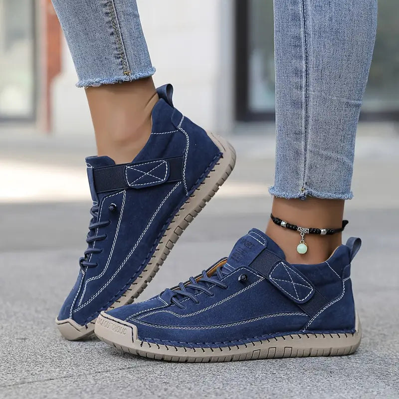Saela | Orthopaedic Sneakers