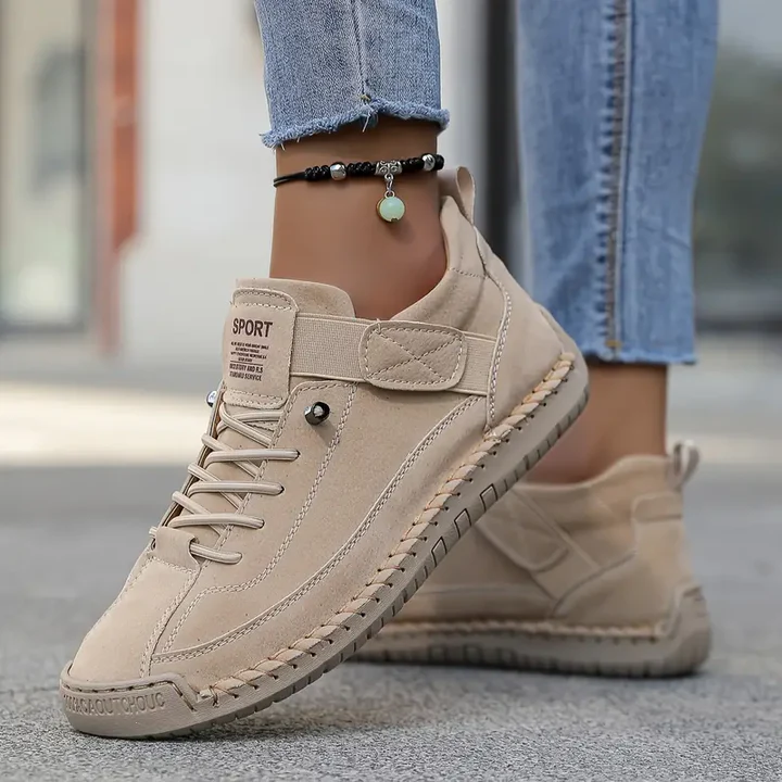 Saela | Orthopaedic Sneakers