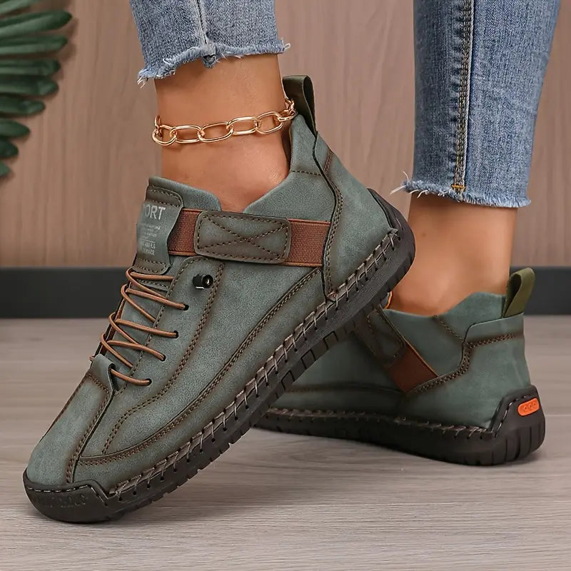 Saela | Orthopaedic Sneakers